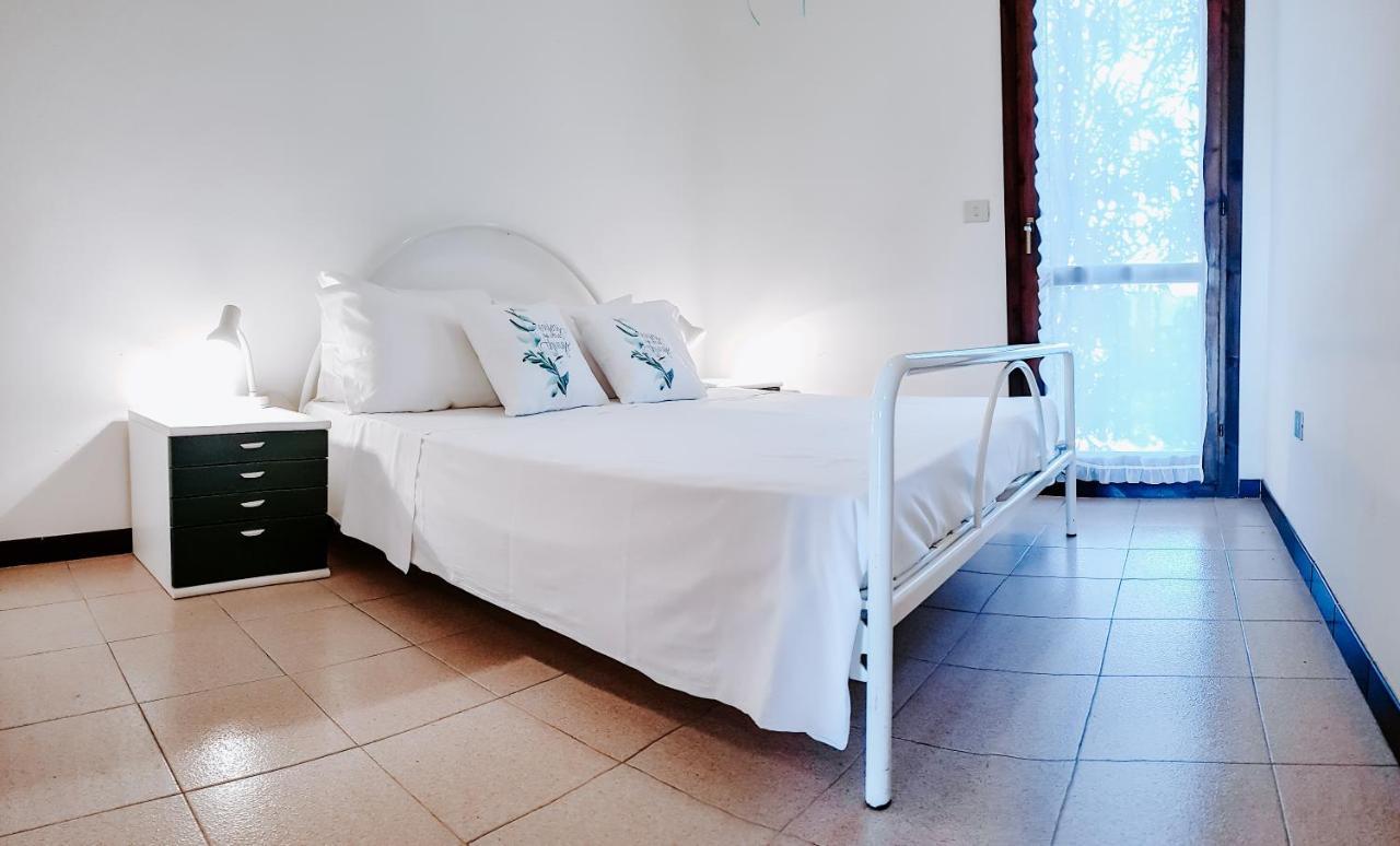 Casa A Schiera Le Tonnare - Affitti Brevi Italia Apartment Stintino Bagian luar foto